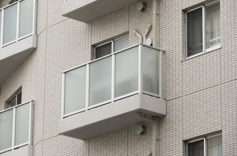 ビルやマンションの管理者は必見！外壁タイルの剥落防止の重要性