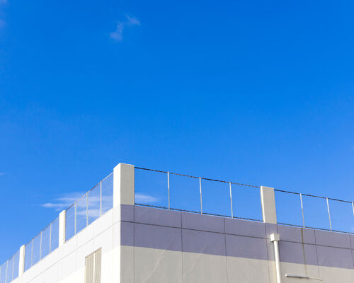 pixta_93383738_M